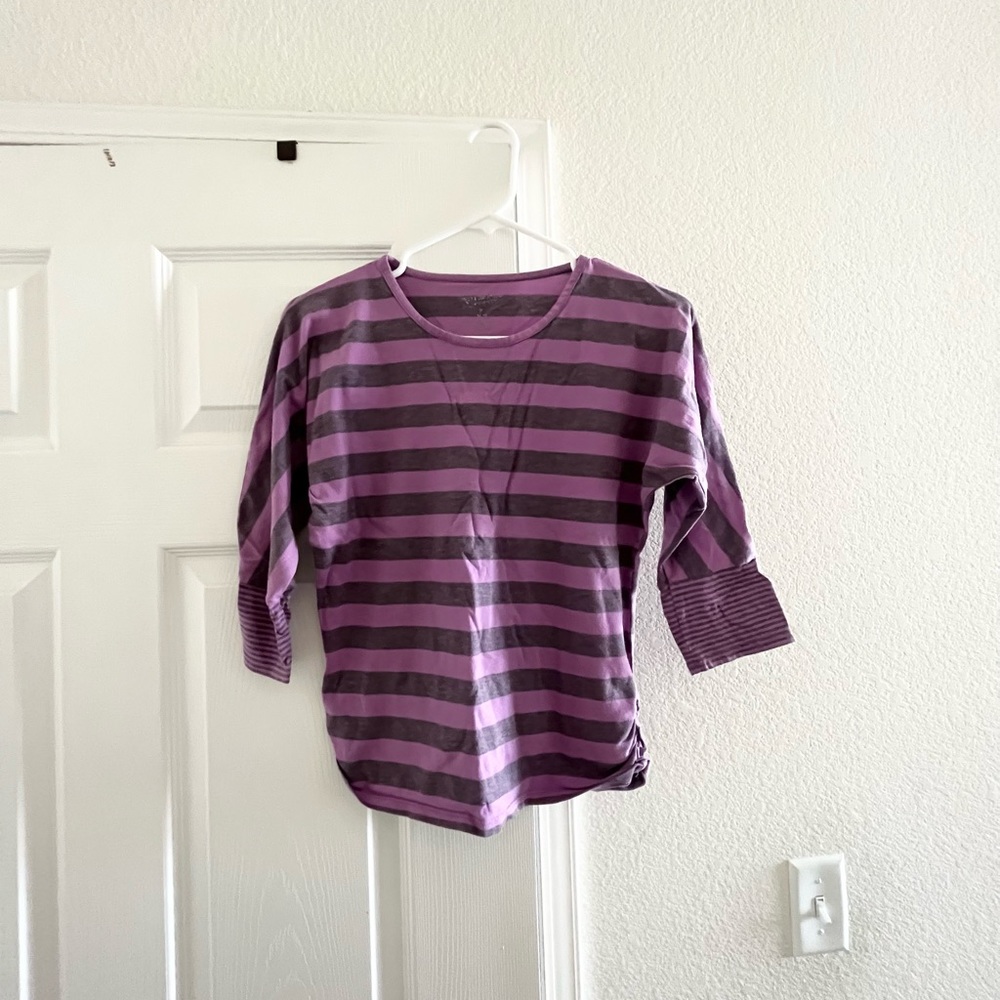 striped purple shirt